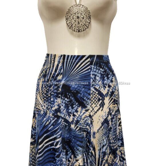 Blue and White Printed Midi Flare Skirt Size S - Picture 2 of 5